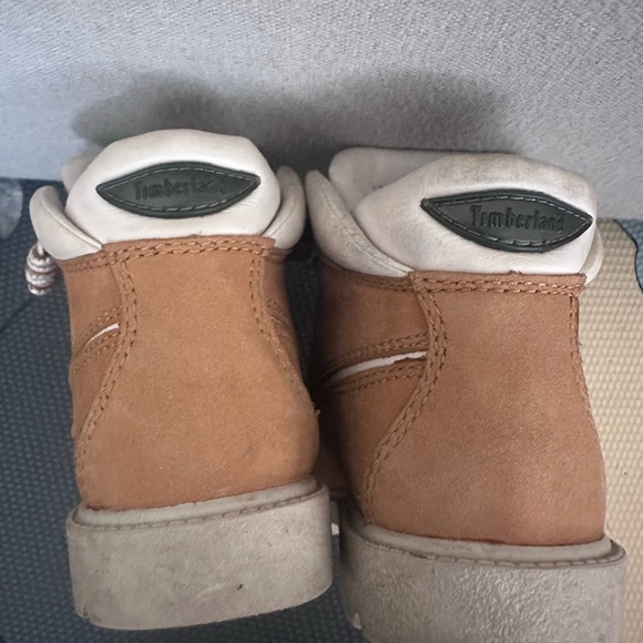 Kids Timberland Brown  Boots - Picture 7 of 9
